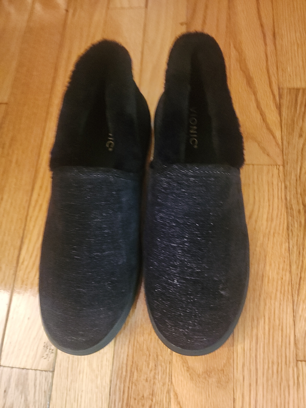 Vionic Clare Women's Slip-On Faux Fur Lined Comfort Shoes - Black